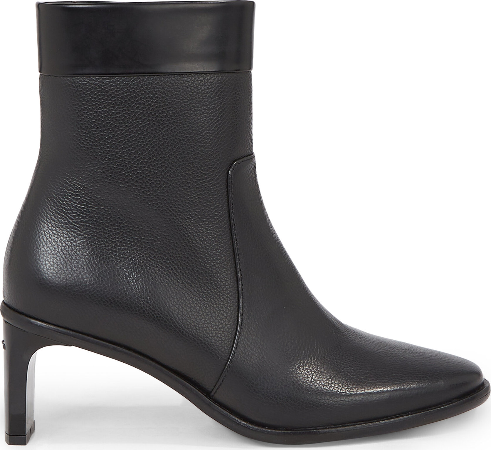 Polokozačky Calvin Klein Curved Stil Ankle Boot 55 HW0HW01889 Černá